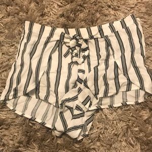 Striped shorts from Kendall & Kylie collection!